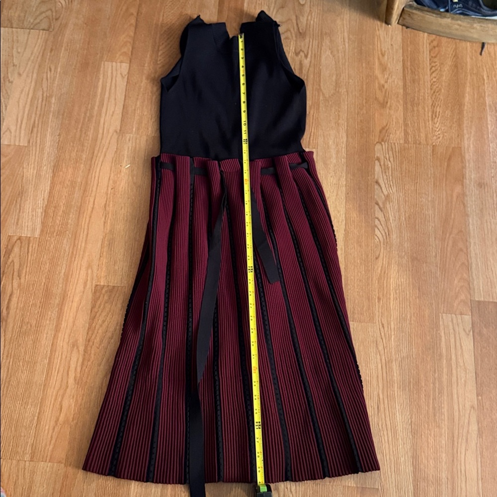 Elegant Burgundy and Black Crewneck Dress